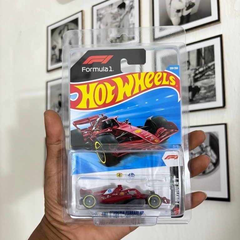 F1 Scuderia Hotwheels (F1 Cabe)