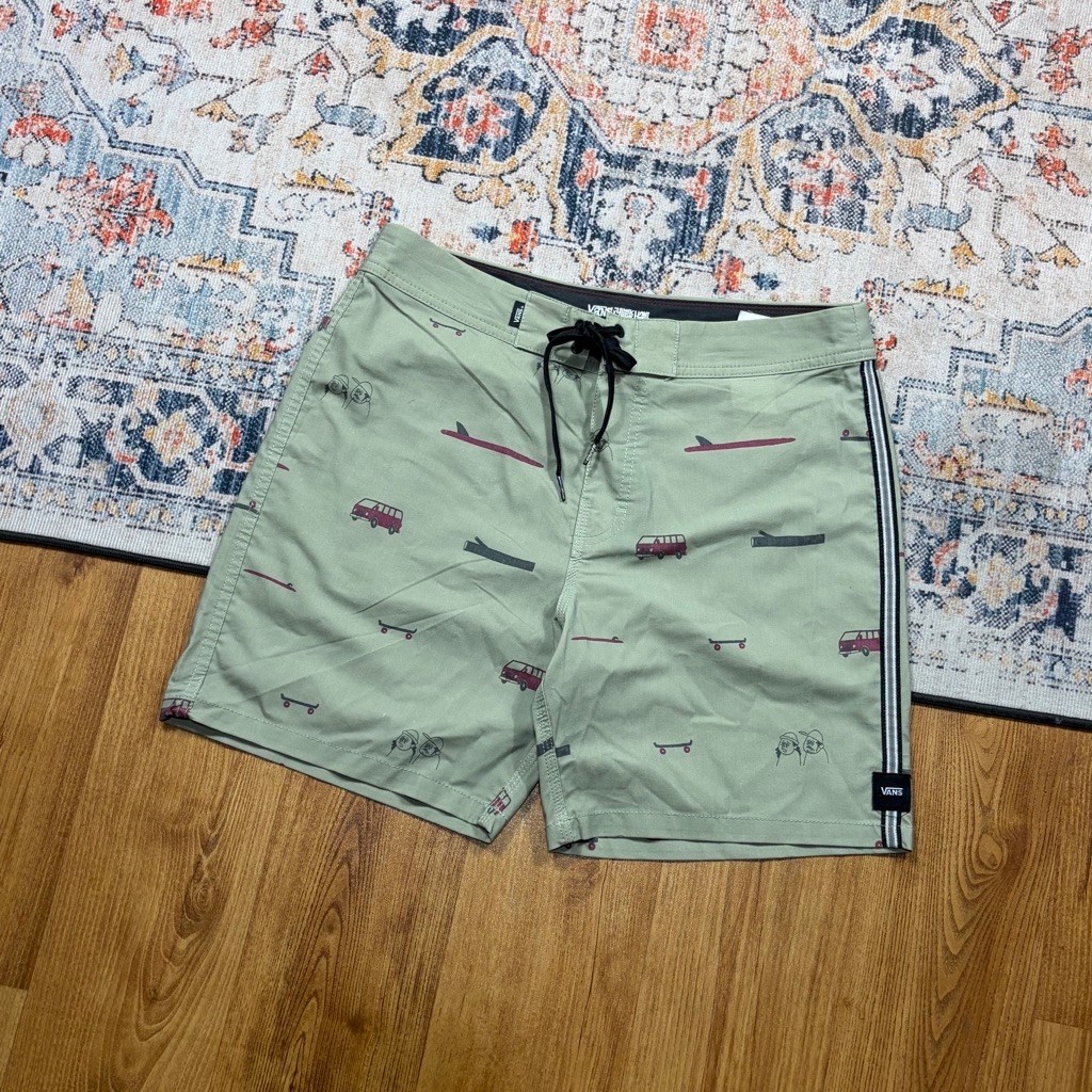 CELANA PENDEK VANS BOARDSHORT