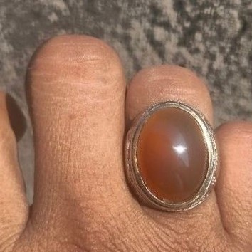 Batu akik madu