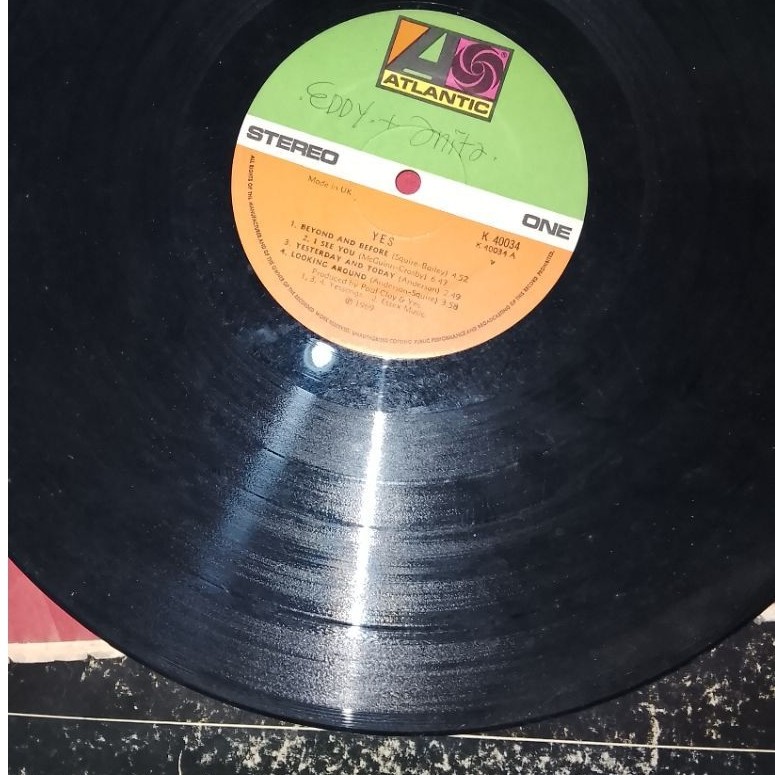 Vinyl Piringan hitam 12 inch YES