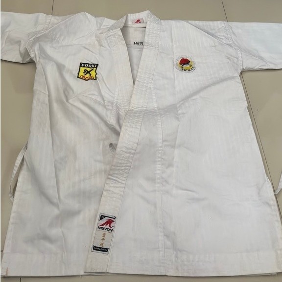 baju karate muvon