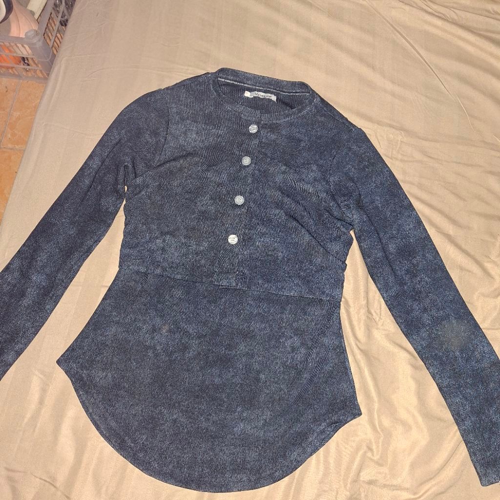 PRELOVED WISPIE GEN Z TOP(baru 1× pakai) ukuran XL