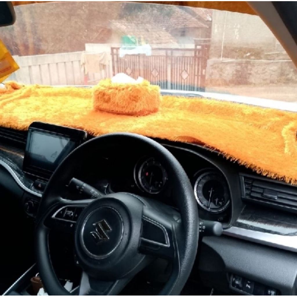 Alas Dashboard Bulu Rasfur Mobil 50x150 Melindungi Dashboard Multiwarna All New Avanza Veloz