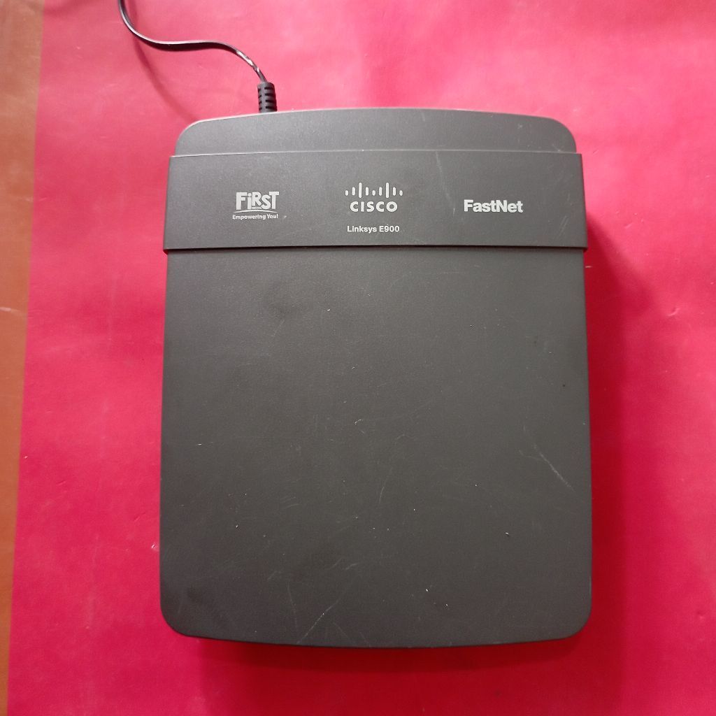Cisco Linksys E900 router wireless