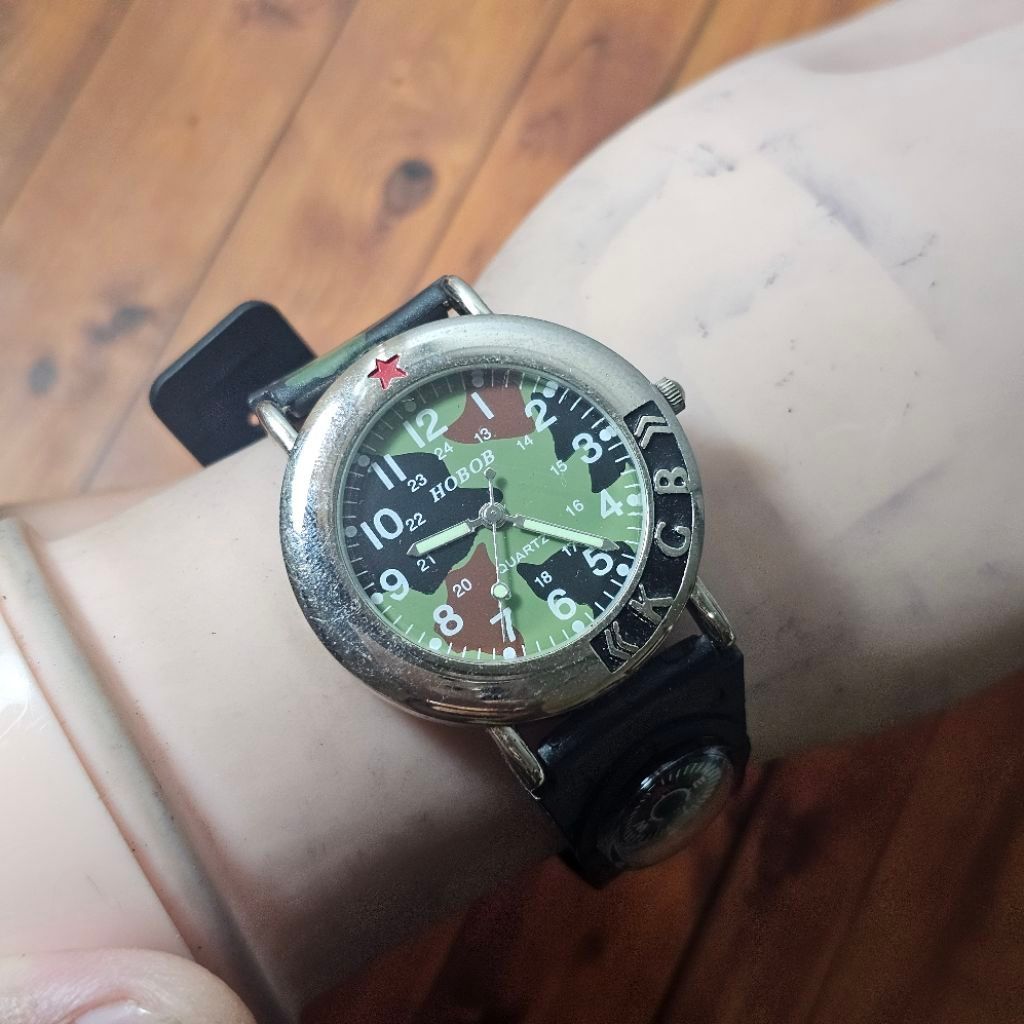 Jam Hobob KGB Army USSR Edition Compass Bekas