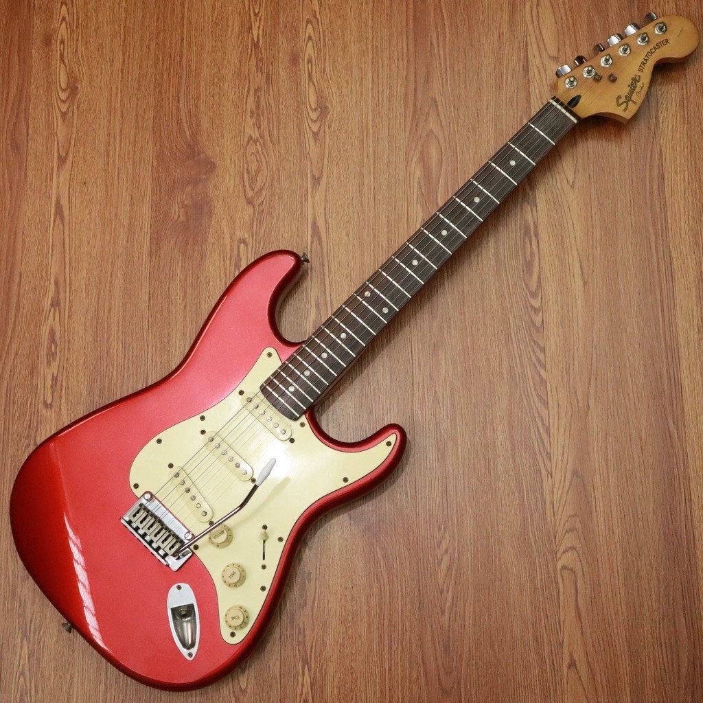 GITAR SQUIER STRATOCASTER STANDARD SERIES CAR ORIGINAL