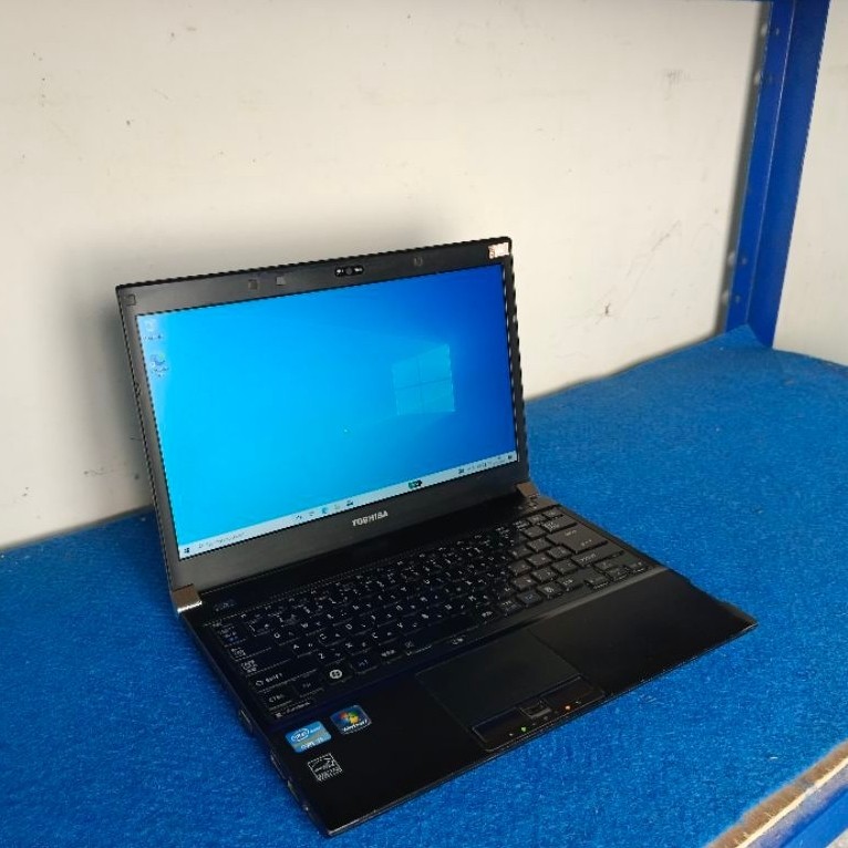 Laptop Toshiba Dynabook R732, Prosesor Core i3-i5 Generasi 3, Murah Bergaransi, Second