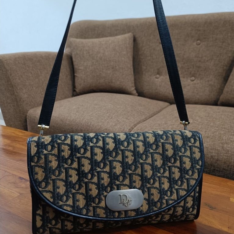 Preloved shoulder bag Dior Original