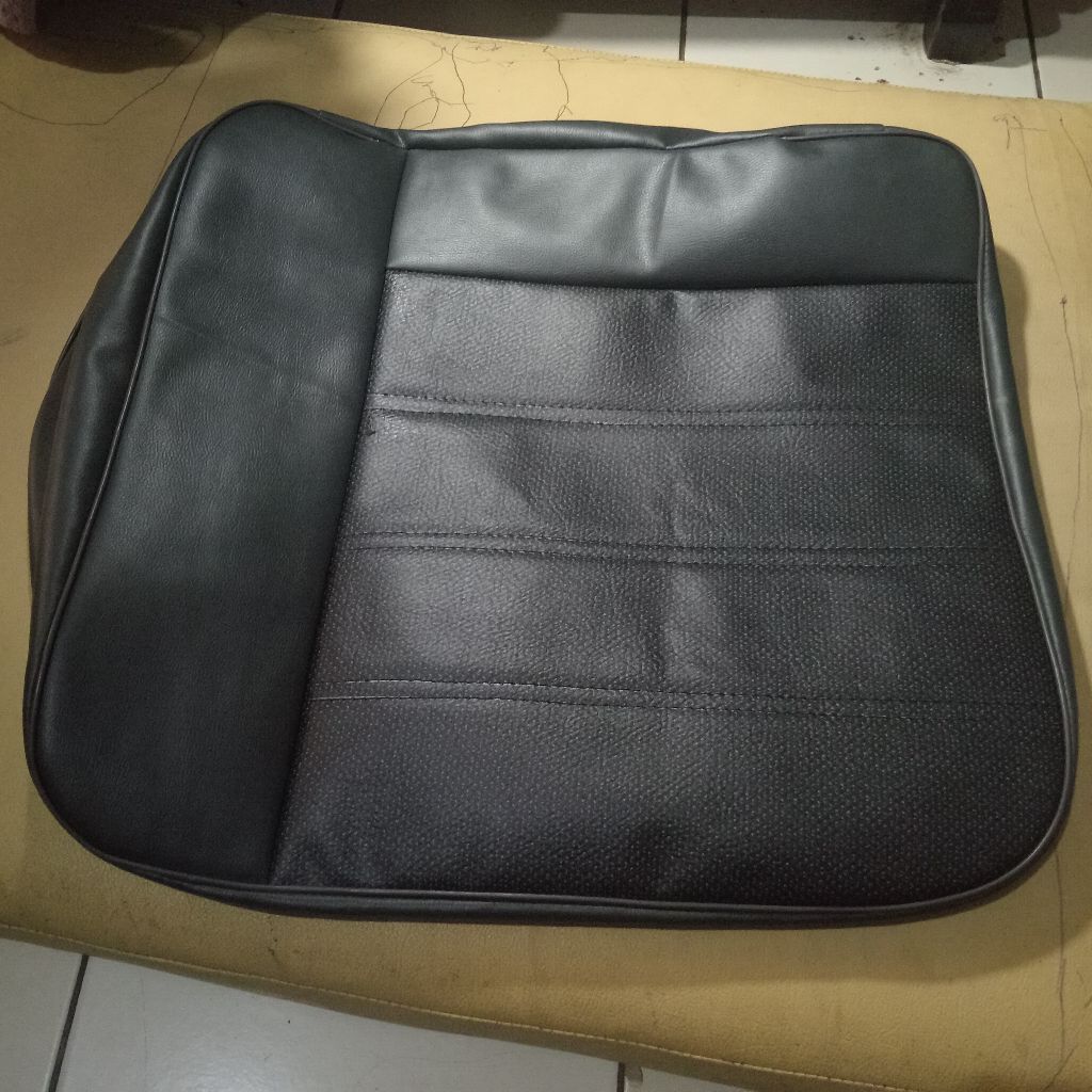 sarung jok Colt T120ss