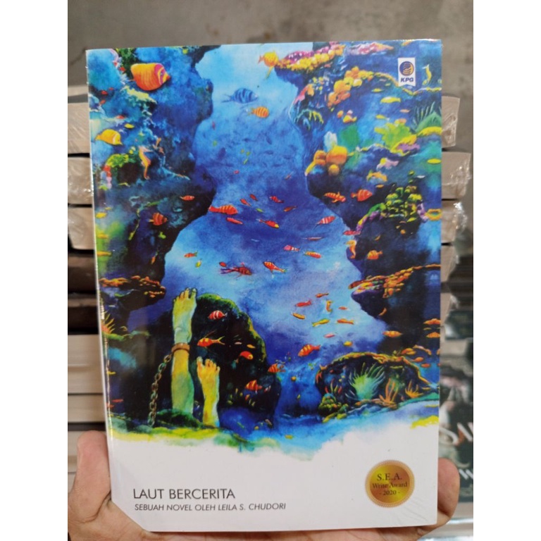 Novel LAUT BERCERITA