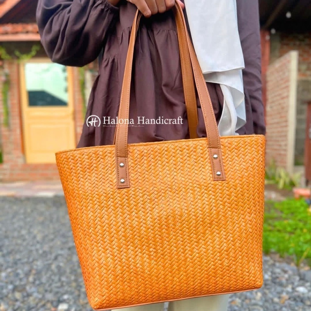 Totebag Wanita Anyaman Pandan | Tas Luli Halona | Tas anyaman Pandan Asli Handmade