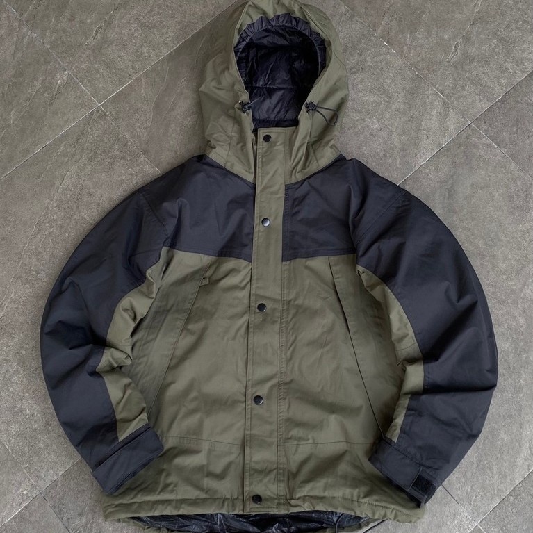 Gorpcore Outdoor Jacket Heart Assist (Second)