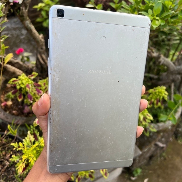 Samsung Galaxy Tab A 8.0 (2019) T295 Minus LCD Pecah (Rusak)