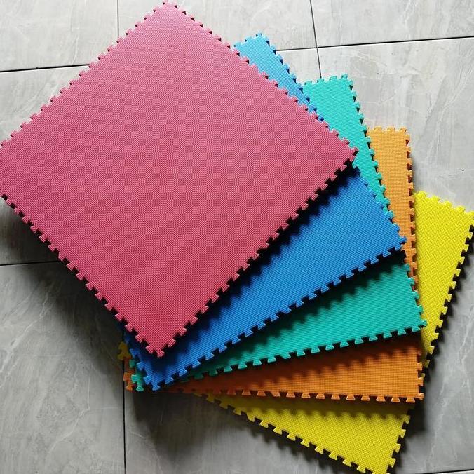 Matras Beladiri - Alas Lantai - Matras Puzzle - Matras Taekwondo - 100X100X3Cm