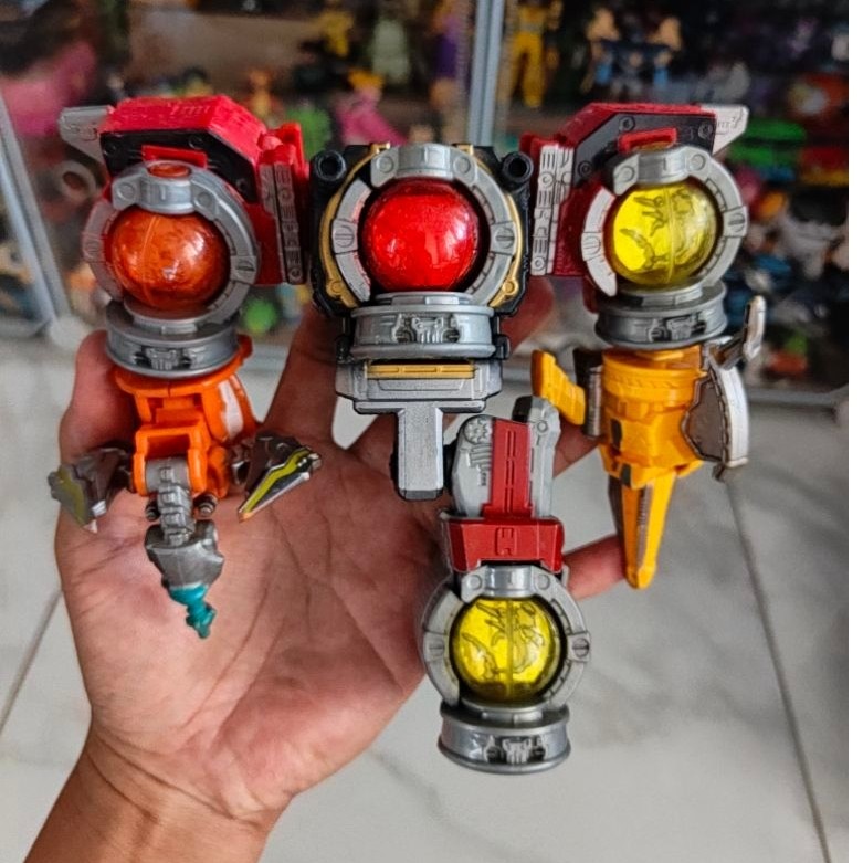 junk figure megazord kyurenoh uchu sentai kyuranger kws
