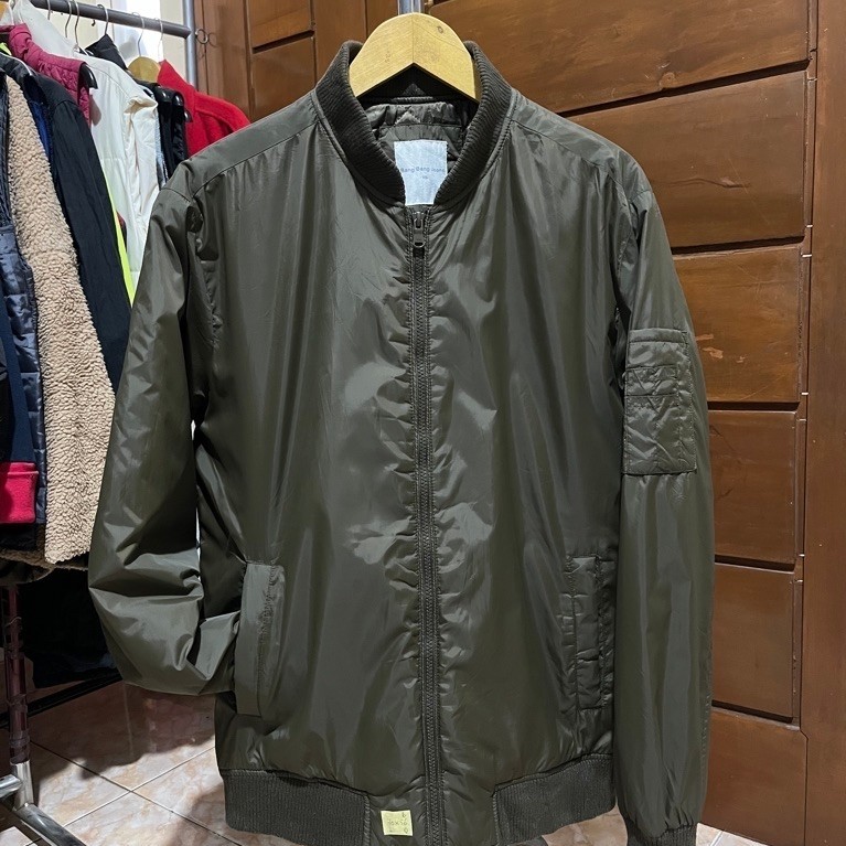 JAKET BANG-BANG JEANS BOMBER