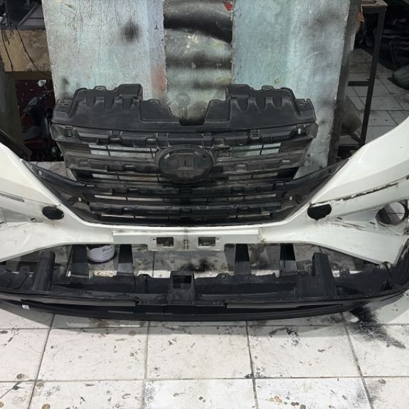 bemper depan toyota rush GR sekond original 2018  2022