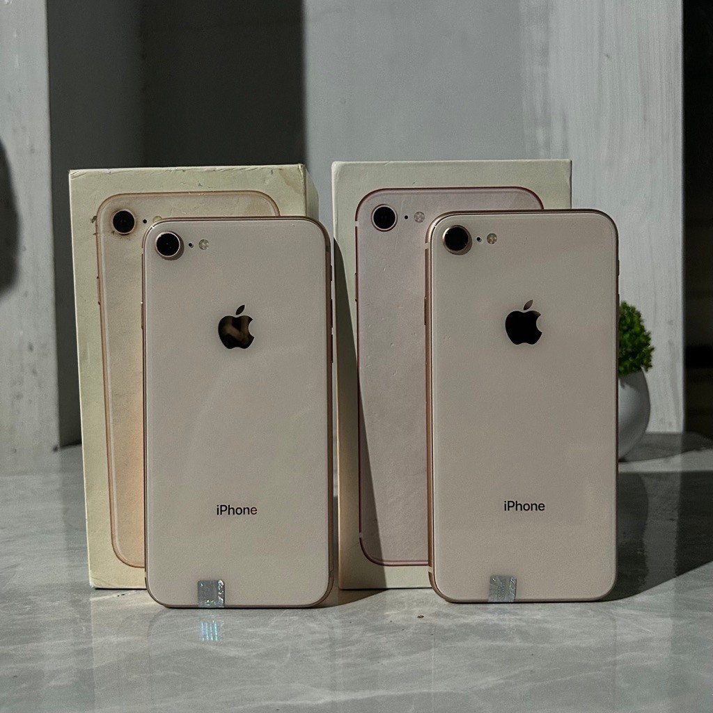 Iphone 8 gold 64gb ex inter all operator siap pakai