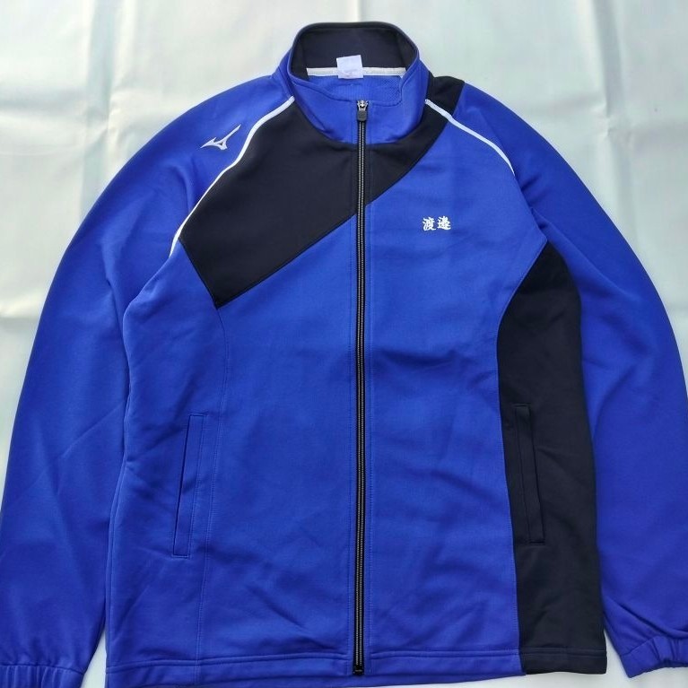 jaket tracktop brand mizuno