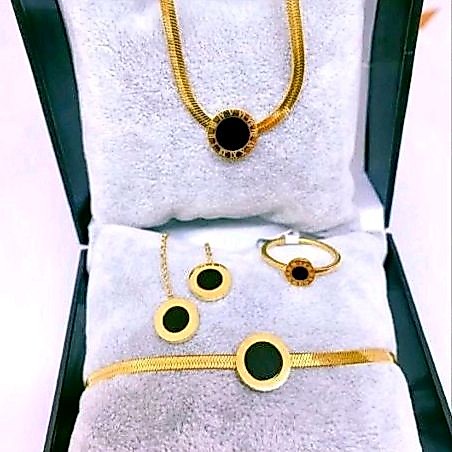 Set Perhiasan Titanium Lengkap Termewah Model Bila hitam  Elegan Emas Kulit Kalung 1