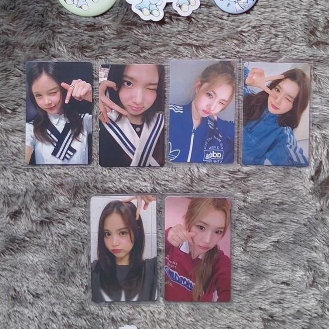 hearts2hearts jakarta fs cafe photocard