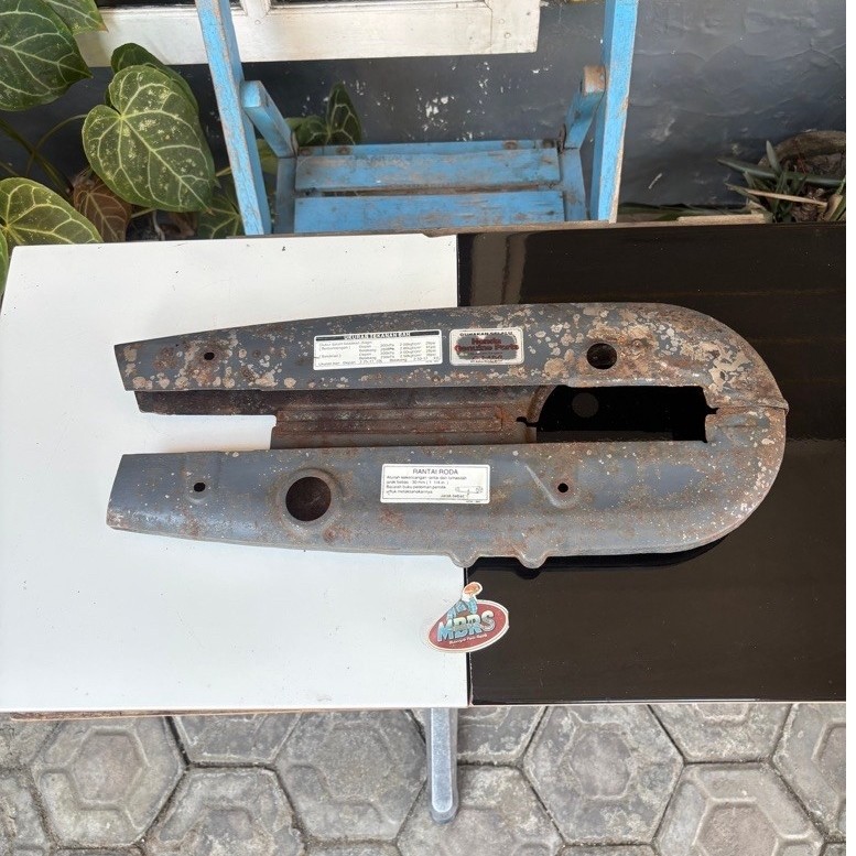Katengkas Tutup Rantai Honda Kirana 125 Original