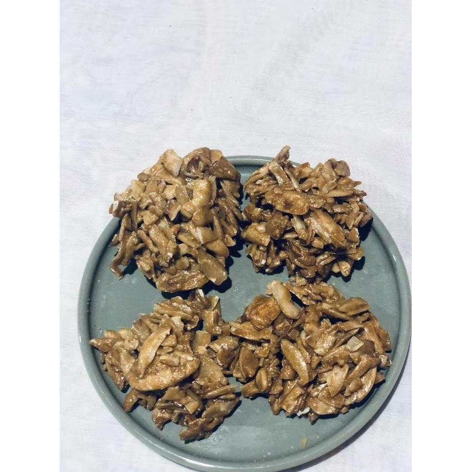 Algari Crunchy Kenari Nut Butter Caramel Makanan Ringan Snack Oleh-Oleh Khas Ambon Food Kacang