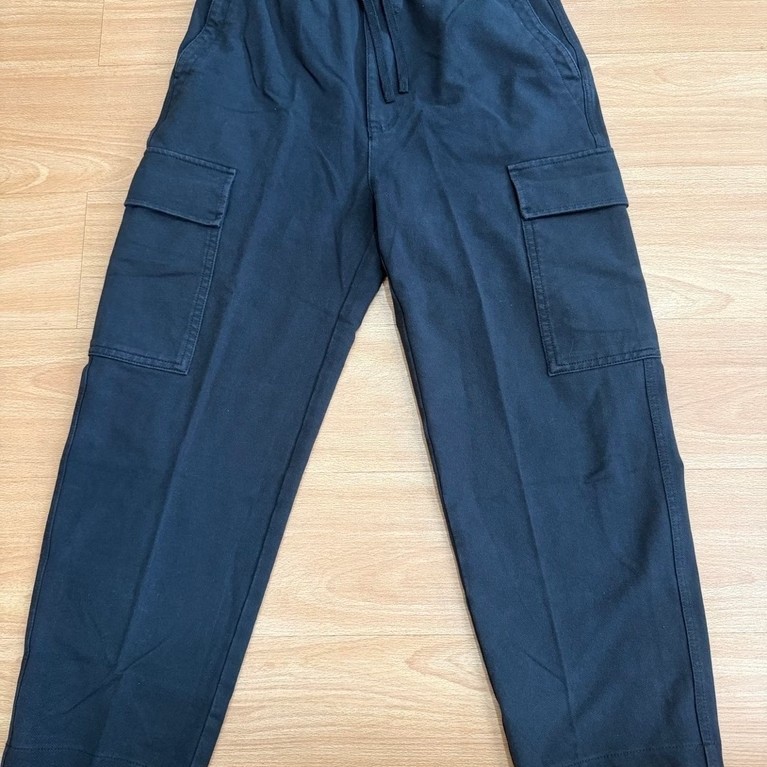 UNIQLO Cargo Pants / Utility Pants (Preloved)