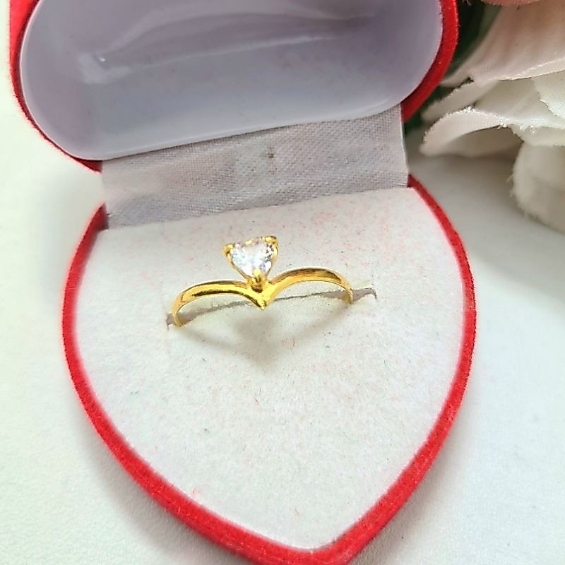 Cincin Mata 1 Love Putih Emas Muda Setengah Gram