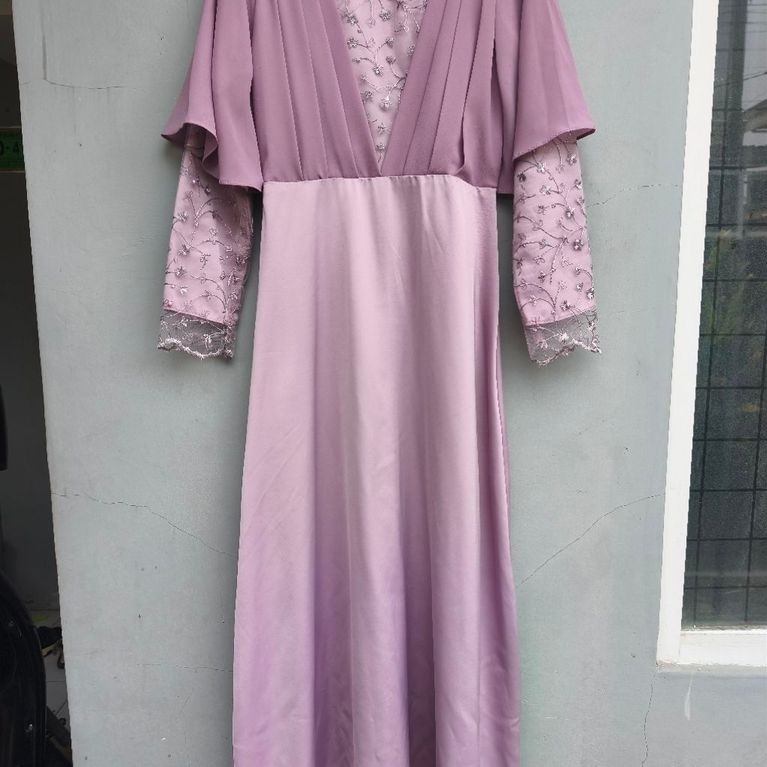 DRESS GAUN KEBAYA BRIDESMAID WEDDING WISUDA HIJAB FRIENDLY BEKAS SECOND PRELOVED