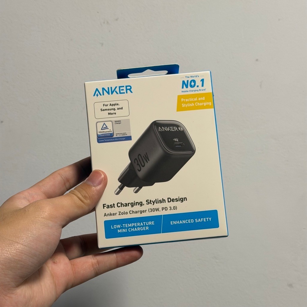 Anker Zolo Adapter 30W - Black/Hitam