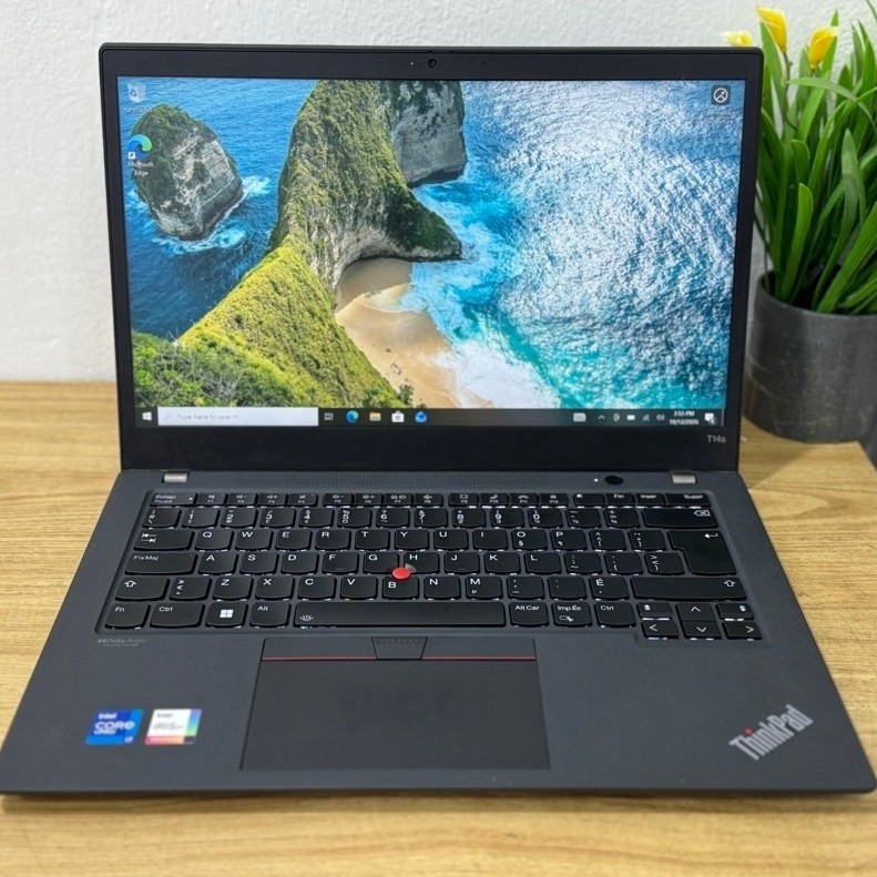 Lenovo Thinkpad T14s G2 Touchscreen, Core i7gen 11 Ram 16/512GB