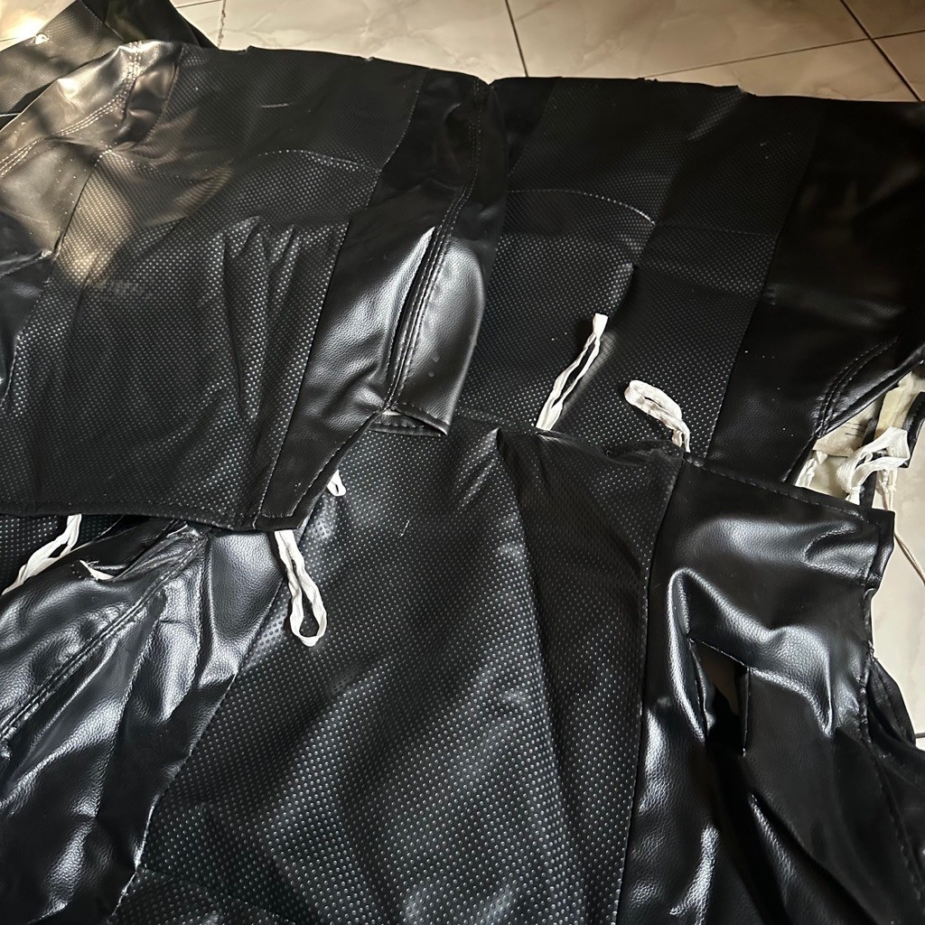 Sarung Jok Kulit Avanza Xenia Veloz Cover Jok Veloz Avanza 2019 Avanza 2020 Avanza 2021