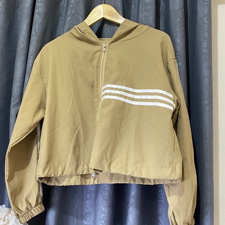 Adidas Three Stripes Windbreaker Sage Second Hand
