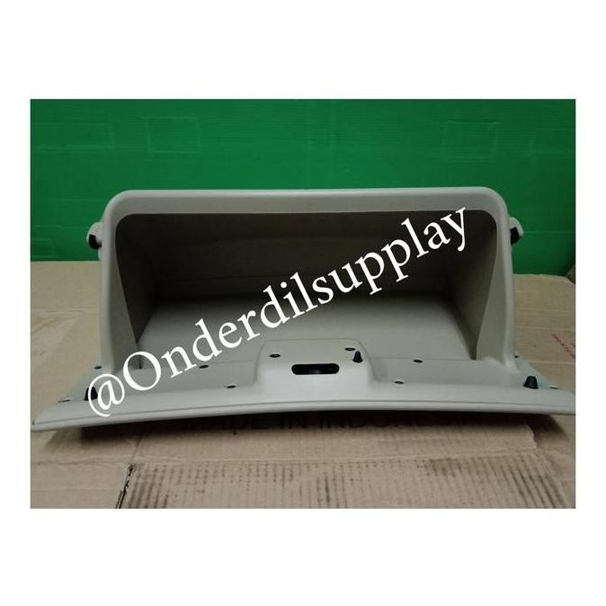 tutup laci bawah dashboard innova cream tua 2004-2008 original murah Car