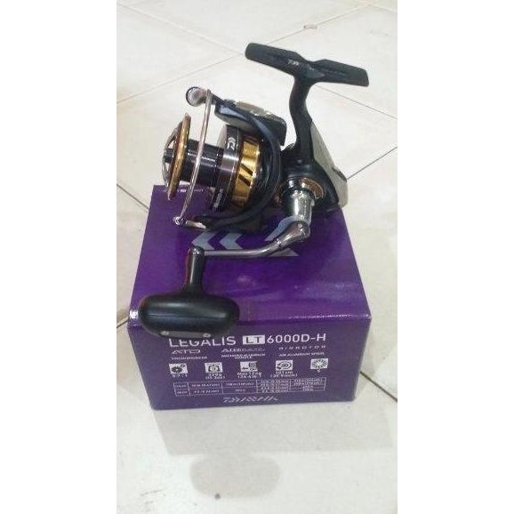Reel Daiwa Legalis LT 6000 D-H