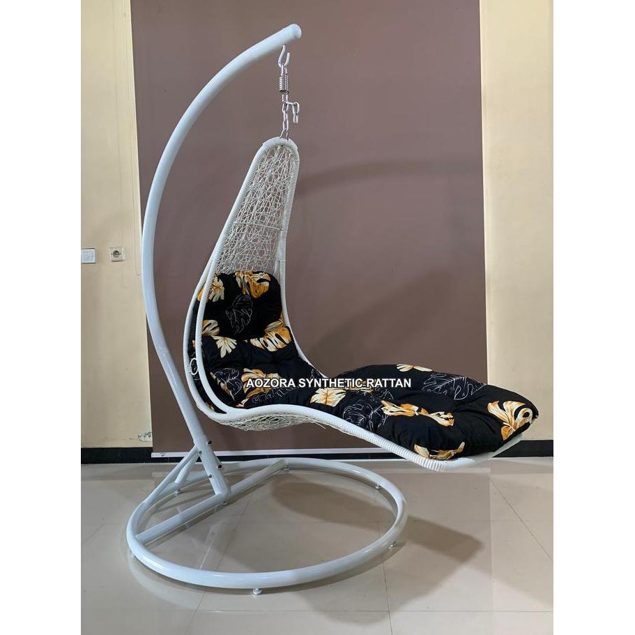 JAWA AREA Ayunan Gantung Rotan Sintetis Standar Type Lonjer Besi