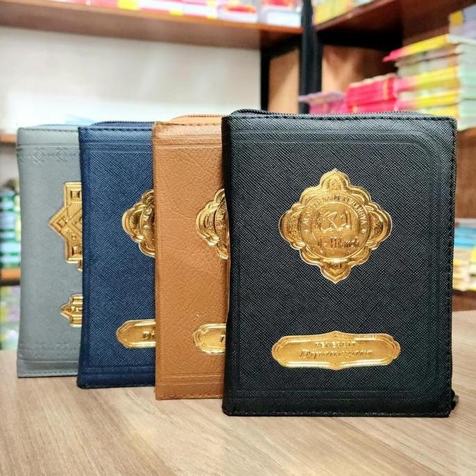 

Alquran Terjemah Al-Hikmah Ukuran B6 | Al Quran Resleting Diponegoro HJ