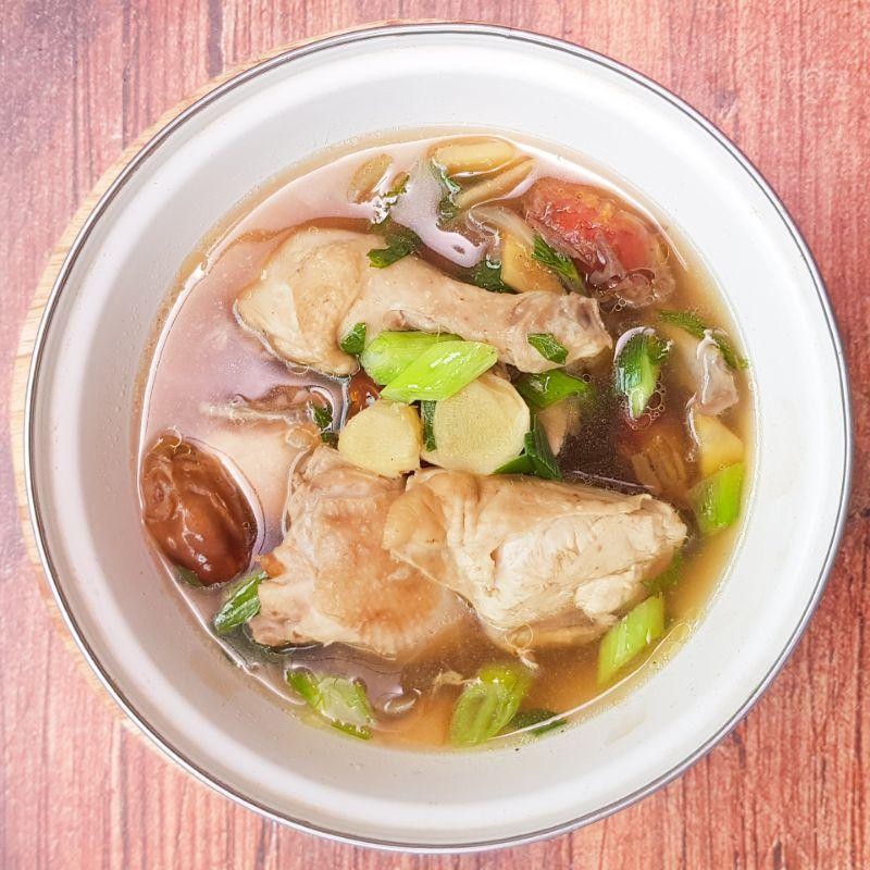 

LS KIRIM INSTAN Sup Herbal Jahe Ayam Setengah Ekor