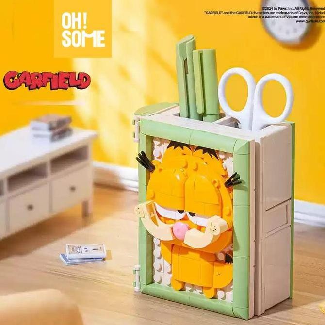 

OHSOME PLEYERID Garfield Daydream Series Pen Holder - DIKIRIM RANDOM! - Mainan Kreatif Garfield Tempat Alat Tulis Pulpen