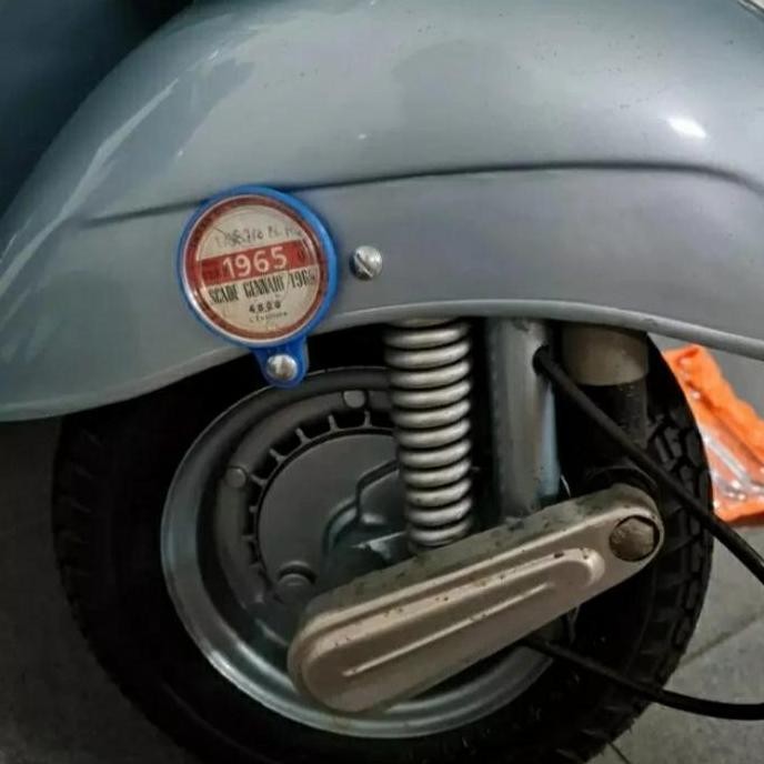 Ready  emblem tax holder vespa