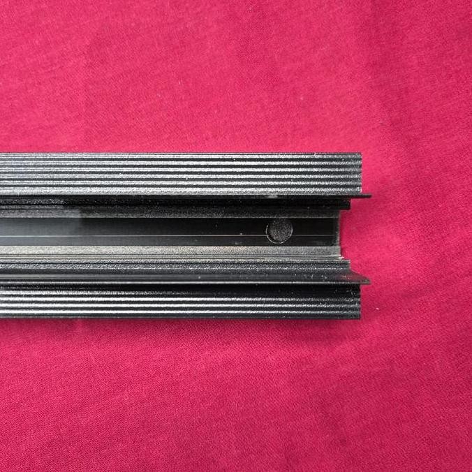 Lampu Rel Magnetic Track Light Bahan Aluminium Panjang 2 Meter Inbow Rel Lampu Magnet Sorot Spotligh