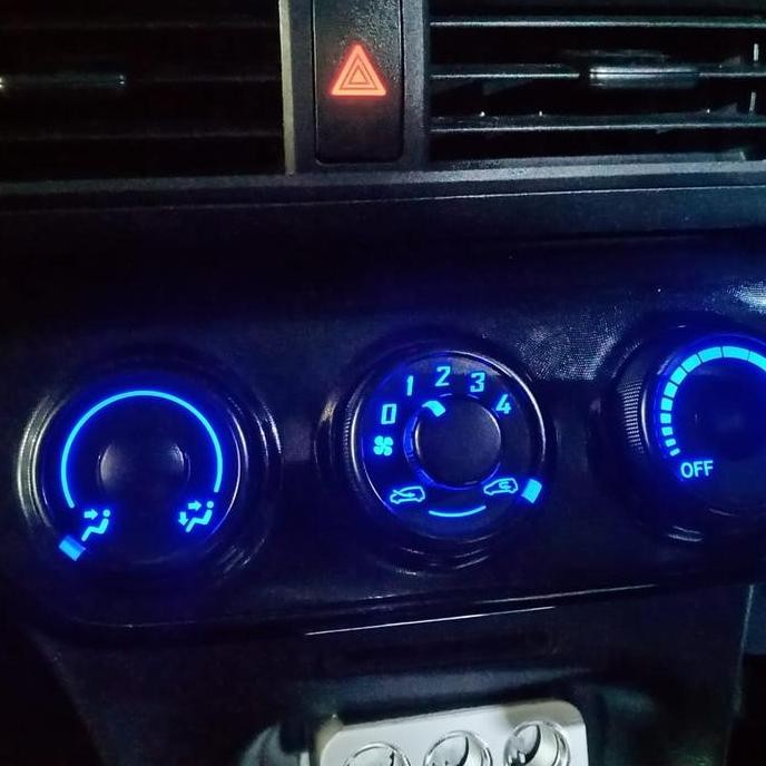 lampu panel ac sienta