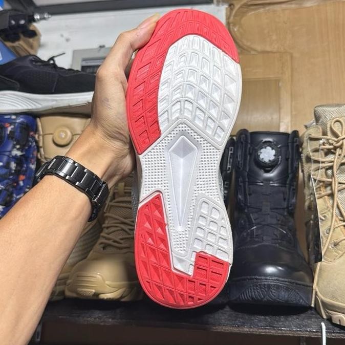 Sepatu Sport Nb /  Shoes Pria Wanita Abu Elegan / Sepatu  Running Outdoor