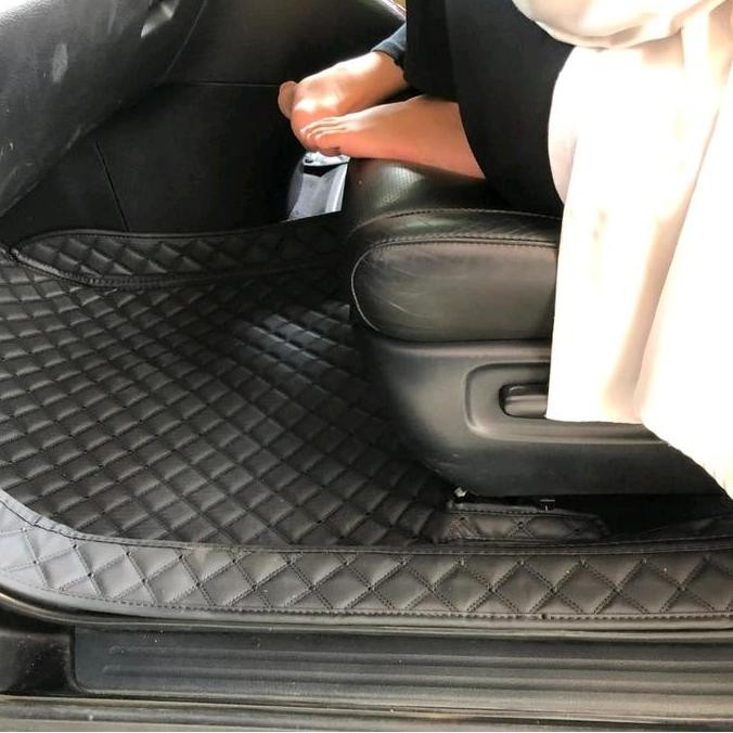 Kaet Mobil Elite 7D Toyota Harrier 2004-13