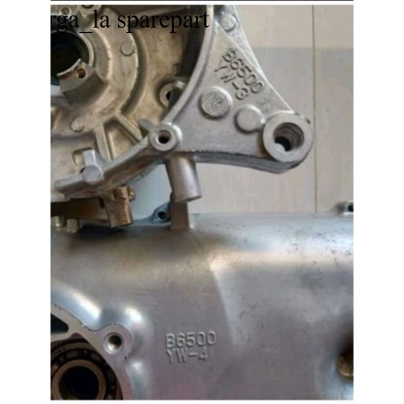 crankcase rengkes kalter kanan kiri Yamaha Lexy Lexi aerox 155 B65