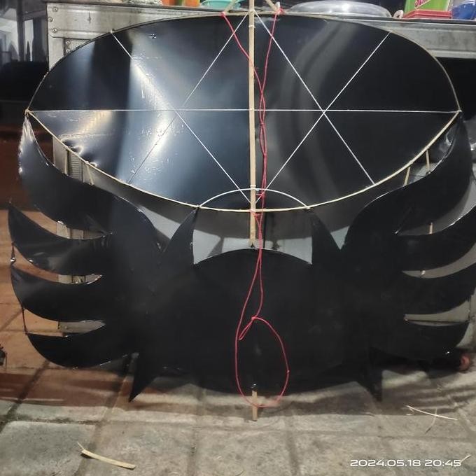 (Good) layangan ram raman empet