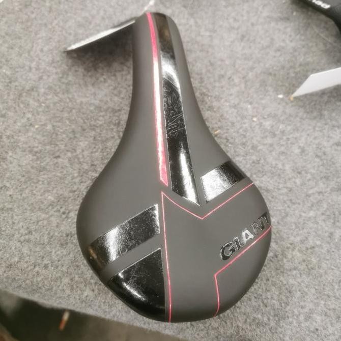 sadel sepeda SR Italia Giant seri xtc800 murah