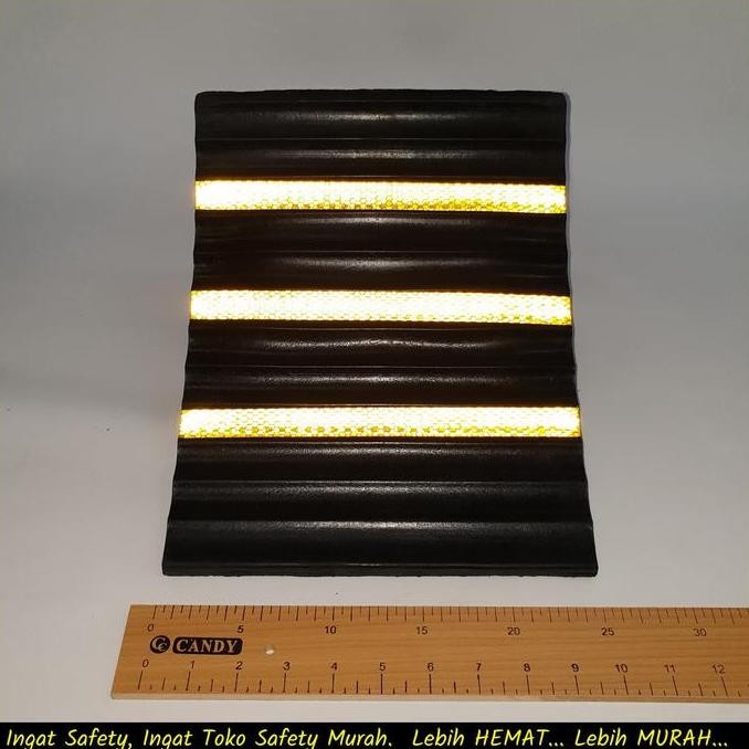 Wheel Stopper Chock Besar Rubber / Ganjal Ban Roda Mobil Bus Truk / Karet Penahan Roda / Ganjalan Tr