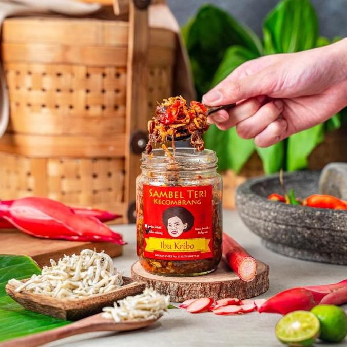 

Promo Lebih Hemat! Bundling 3 Botol Sambel Teri Kecombrang